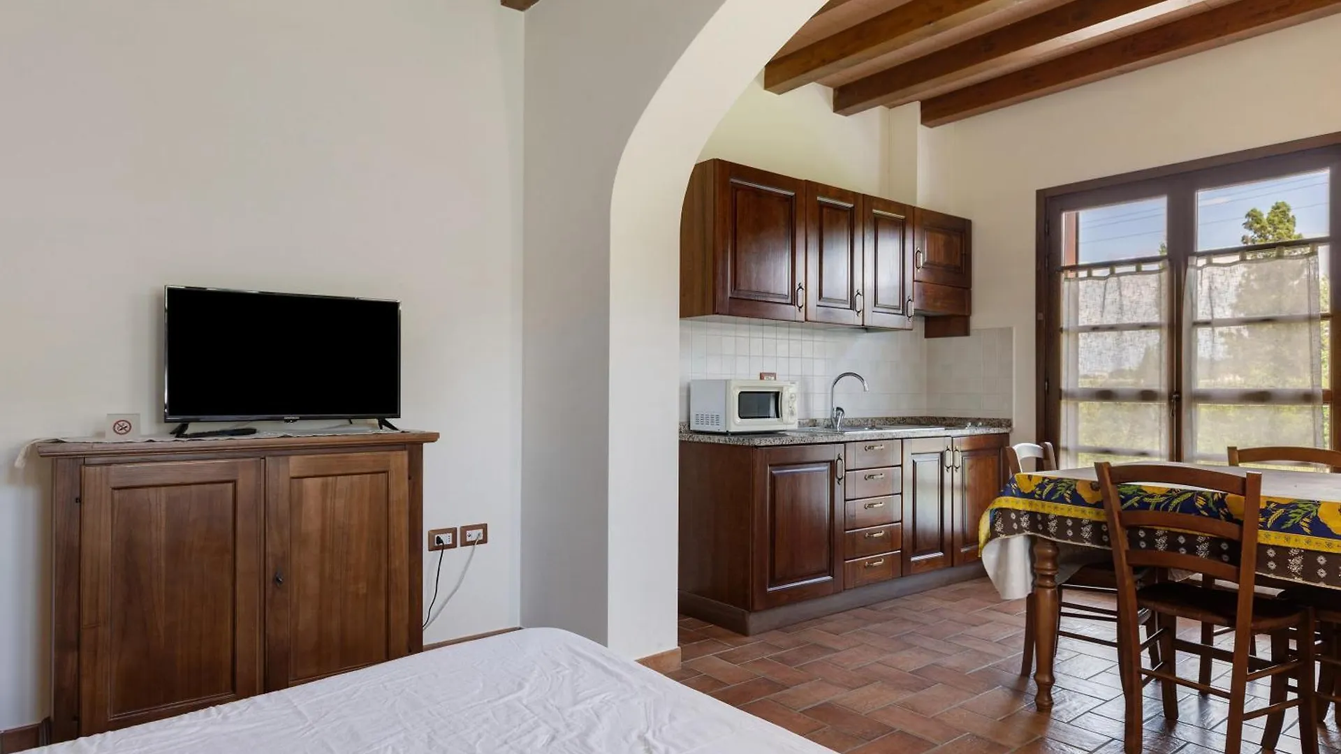 La Bettola Tavern Rooms Restaurant Montopoli in Val dʼArno Aparthotel