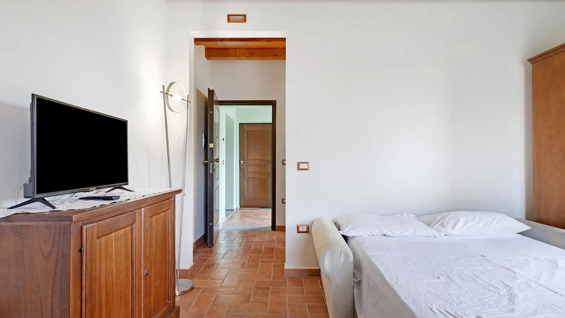 La Bettola Tavern Rooms Restaurant Montopoli in Val dʼArno