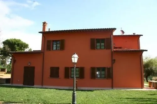 Aparthotel La Bettola Tavern Rooms Restaurant Montopoli in Val dʼArno